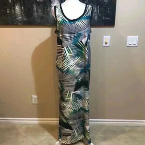 Avenue Tropical Print Blue/Green Maxi Dress-Size 18-20